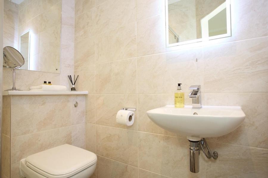 Dunmurray Lodge Guesthouse And Loft Apartment Pitlochry Ngoại thất bức ảnh